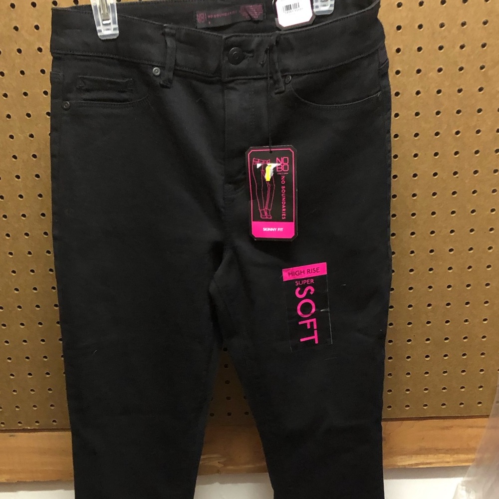 Soft straight leg, skinny fit jeans.